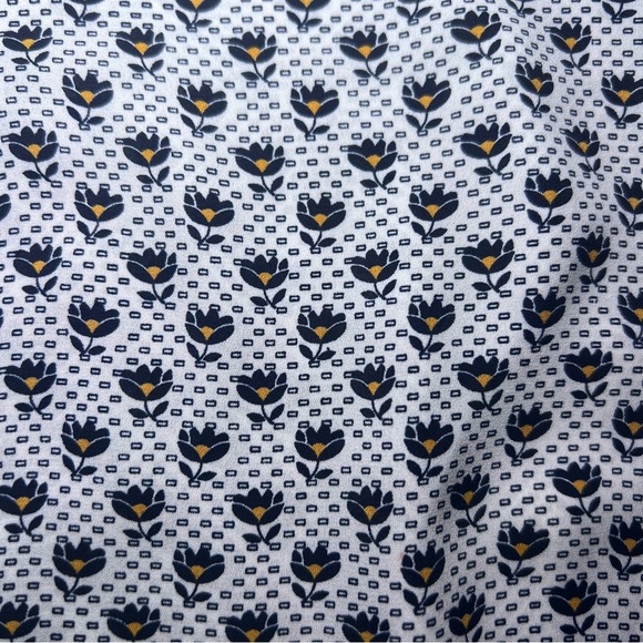 Loft Women’s Blue/White Floral Long Sleeve Pullover Blouse Size L Balloon Sleeve - Picture 3 of 8